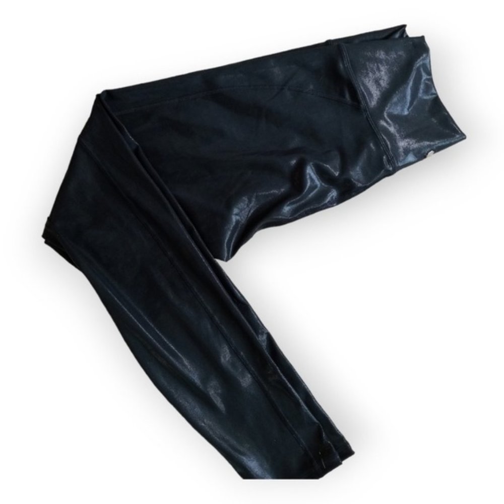 Fabletics Define PowerHold High-Waisted 7/8 Legging Shiny Black size large - Picture 4 of 9